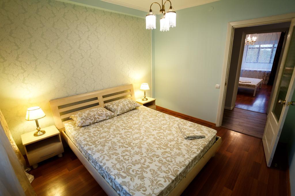 Chornovola Avenue Apartment 利沃夫 外观 照片