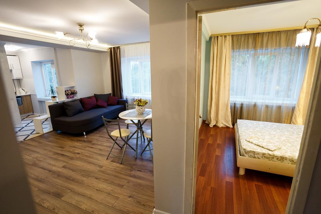 Chornovola Avenue Apartment 利沃夫 外观 照片